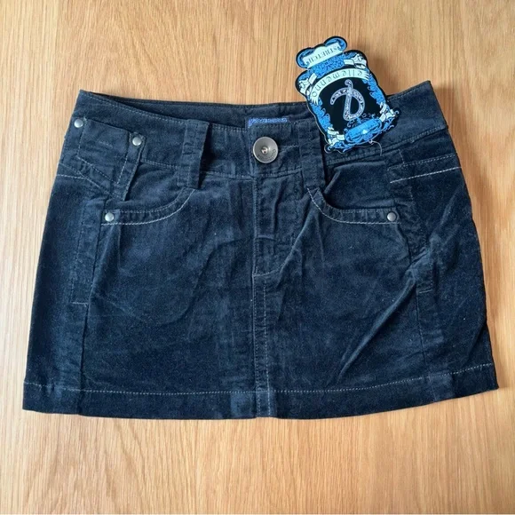 Vintage dead stock Ellemenno cargo mini skirt - Picture 2 of 6